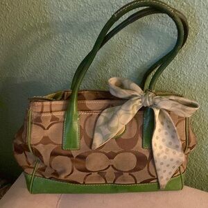 Vintage Coach Madeline Signature Handbag Tote Satchel Jacquard Green Leather